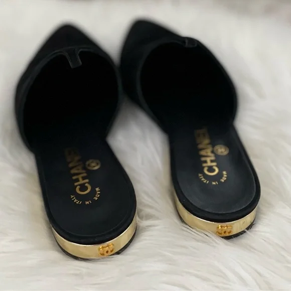 CHANEL Gold Heel — CC Logo Black Suede Mules - Picture 2 of 11